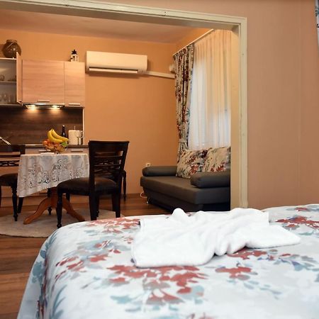 City Apartments Βάρνα Εξωτερικό φωτογραφία
